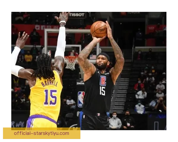 卢指导称湖人骗犯规小卡带伤战